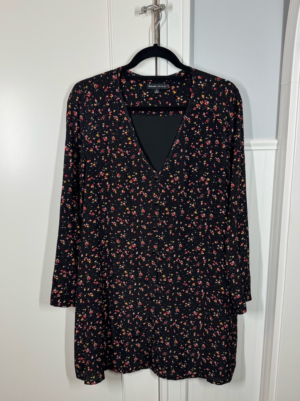 Madewell et Sezane 100% Silk Elly Floral Shift Mini Dress Size medium Black